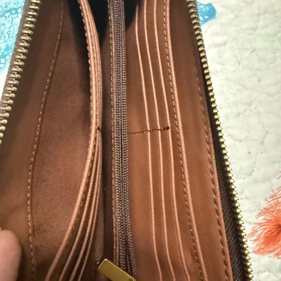 Fossil Brown and Tan Wallet - Picture 5 of 5